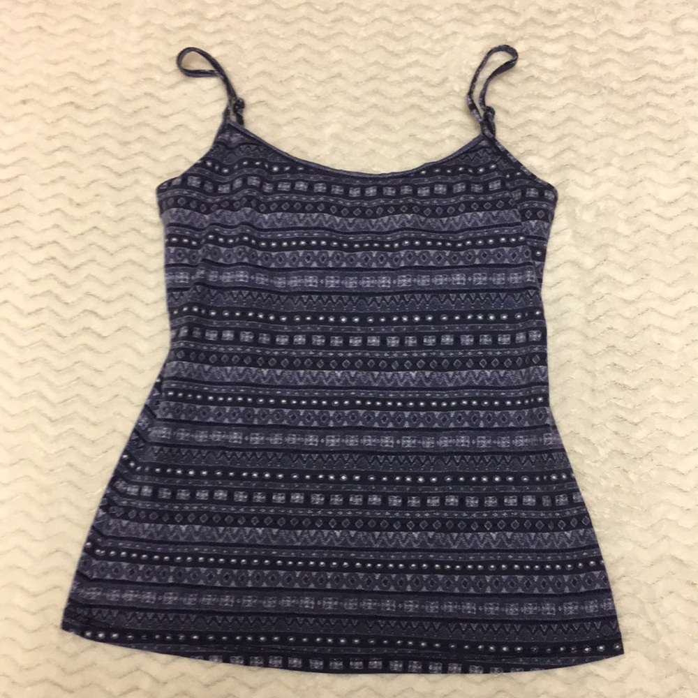 Tank top w/ shelf bra - size medium